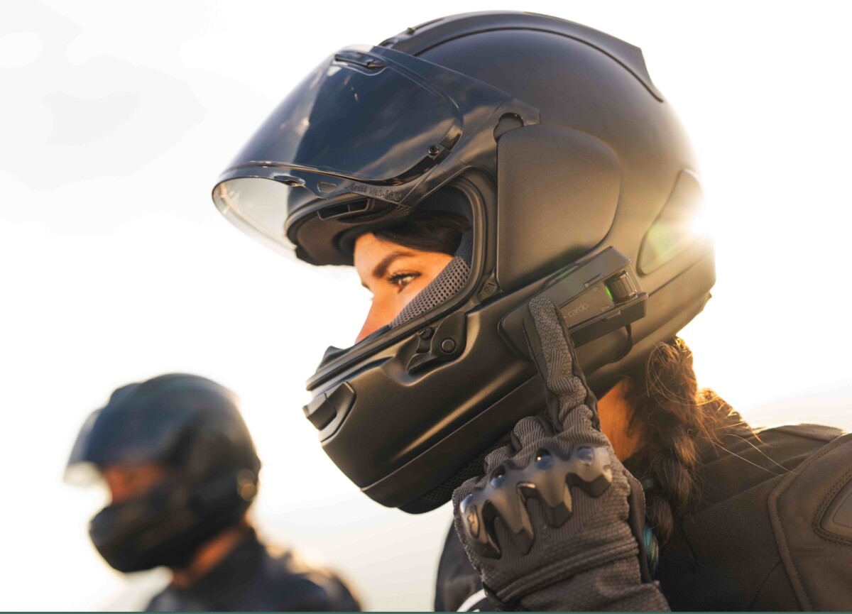 Cardo System se penche sur la sécurité : Packtalk Pro appelle à l’aide