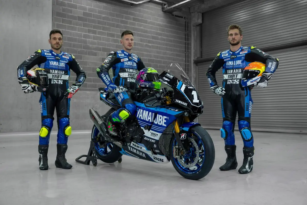 Couleurs Yamalube pour le YART Yamaha aux 8 Heures de Suzuka