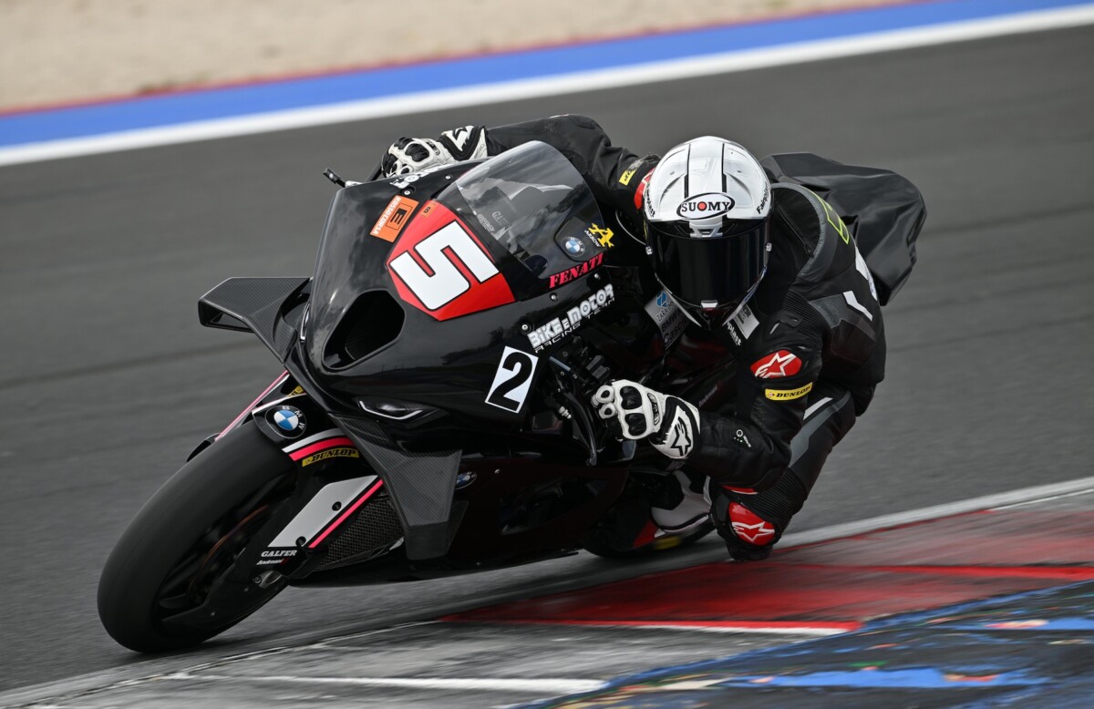 Romano Fenati repart : il court au Mugello en CIV Superbike avec BMW