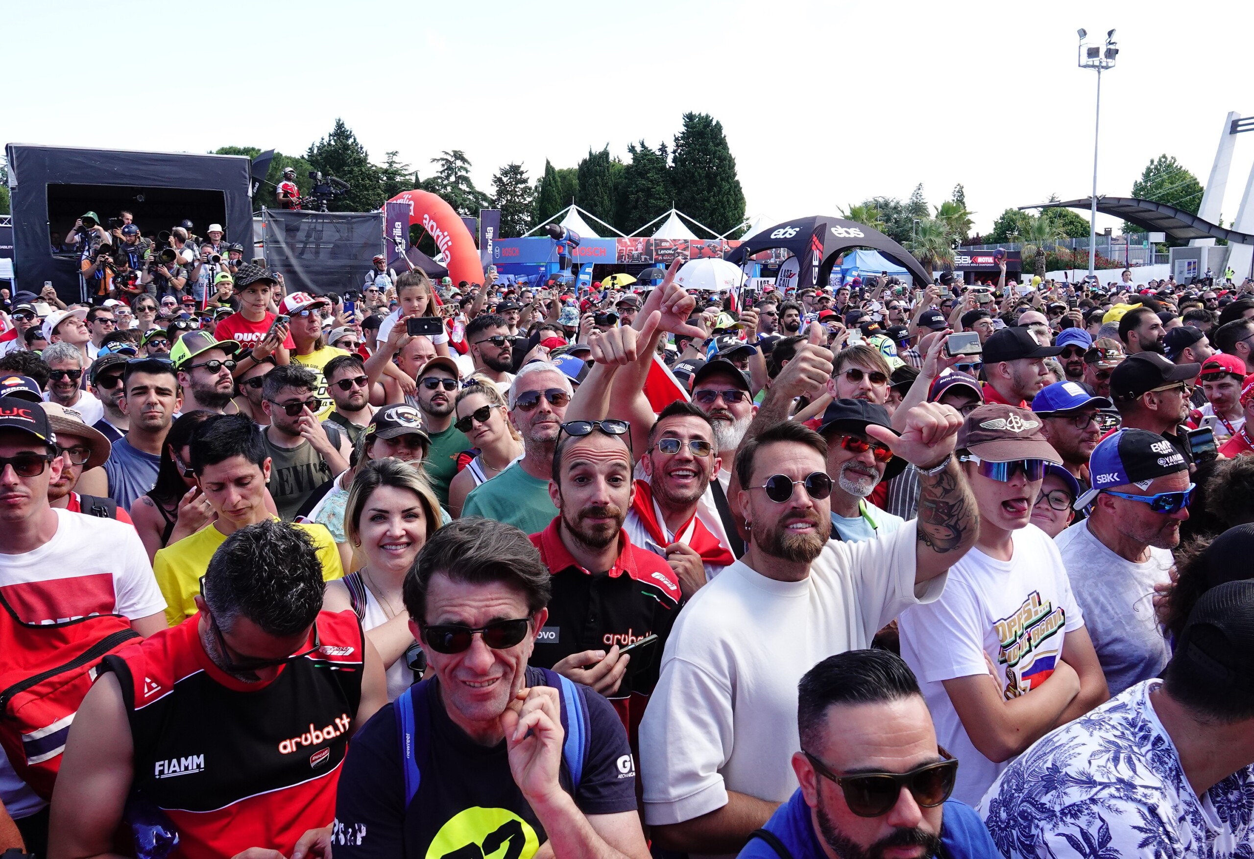 Superbike à Misano : un succès toujours plus grand pour un public en évolution