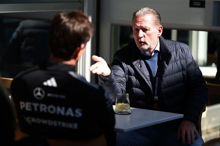 Red Bull ne voit aucune "intention cachée" derrière la rencontre Wolff-Verstappen