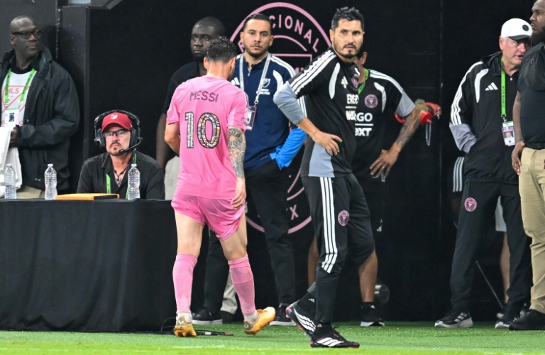 Foot: Messi sort prématurément avec l'Inter Miami, crainte de blessure à l'approche du Mondial