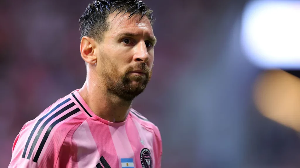 « Il était vraiment épuisé » : l'Argentine peut pousser un soupir de soulagement à l'approche de la Coupe du monde, alors que Lionel Messi est sur la touche