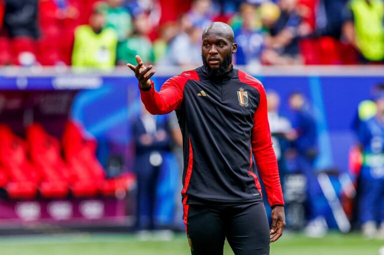 "Tout le monde voulait Thierry Henry": Romelu Lukaku charge Tedesco et raconte les secrets de vestiaire de l'équipe de Belgique après le gros raté du Mondial 2022