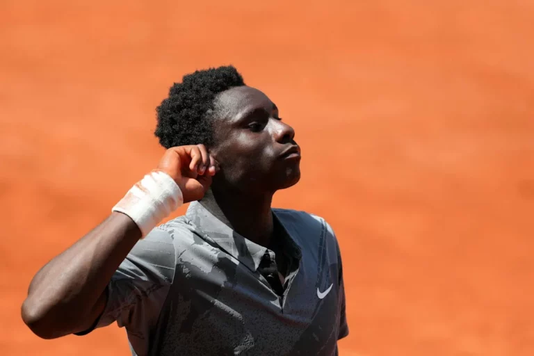 Roland-Garros : la folie Moïse Kouamé en images