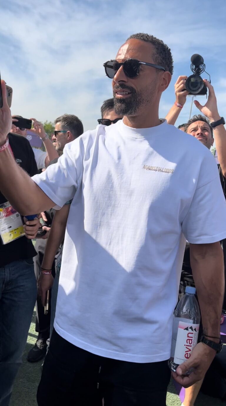 Rio Ferdinand gagne deux fois plus d'argent que lorsqu'il était l'un des joueurs les mieux payés au monde