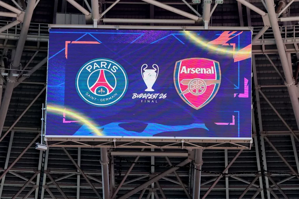 "Rien à cirer du PSG": ces Français assument de supporter Arsenal, un club très francophile