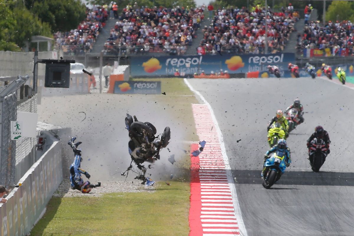 Álex Márquez après le contact avec Pedro Acosta, chute à Barcelone