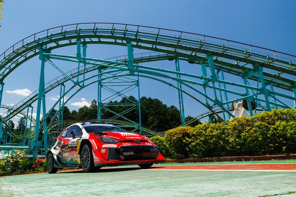 Sébastien Ogier en Toyota, incapable de contrer la performance d'Elfyn Evans