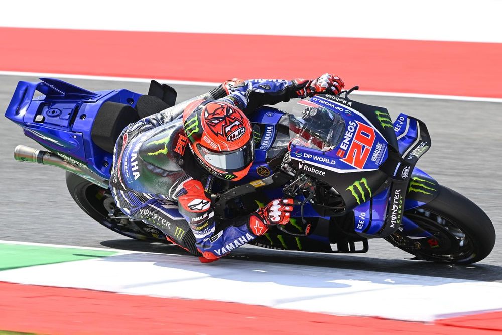 Fabio Quartararo en chute lors des essais libres du Grand Prix d'Italie au Mugello