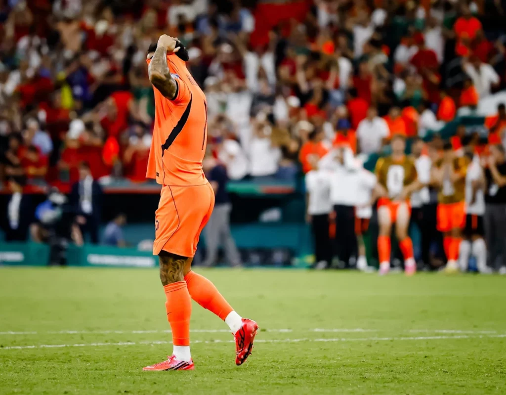 Coupe du monde 2026: les trois Néerlandais ayant manqué leur tir au but victimes d'insultes racistes après la défaite face au Maroc