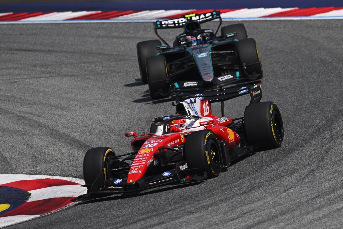 Mercedes soupçonne les dépenses massives de Ferrari en F1 pour 2026