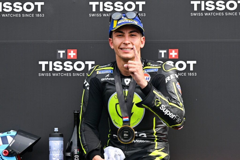 Fernández et Trackhouse finalisent les derniers détails de leur contrat