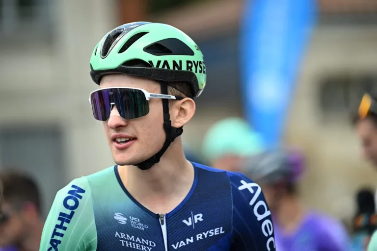Tour de France 2026: "Je suis vraiment en pleine forme", Seixas rassurant sur sa forme même s'il a été "inquiet" pour son genou