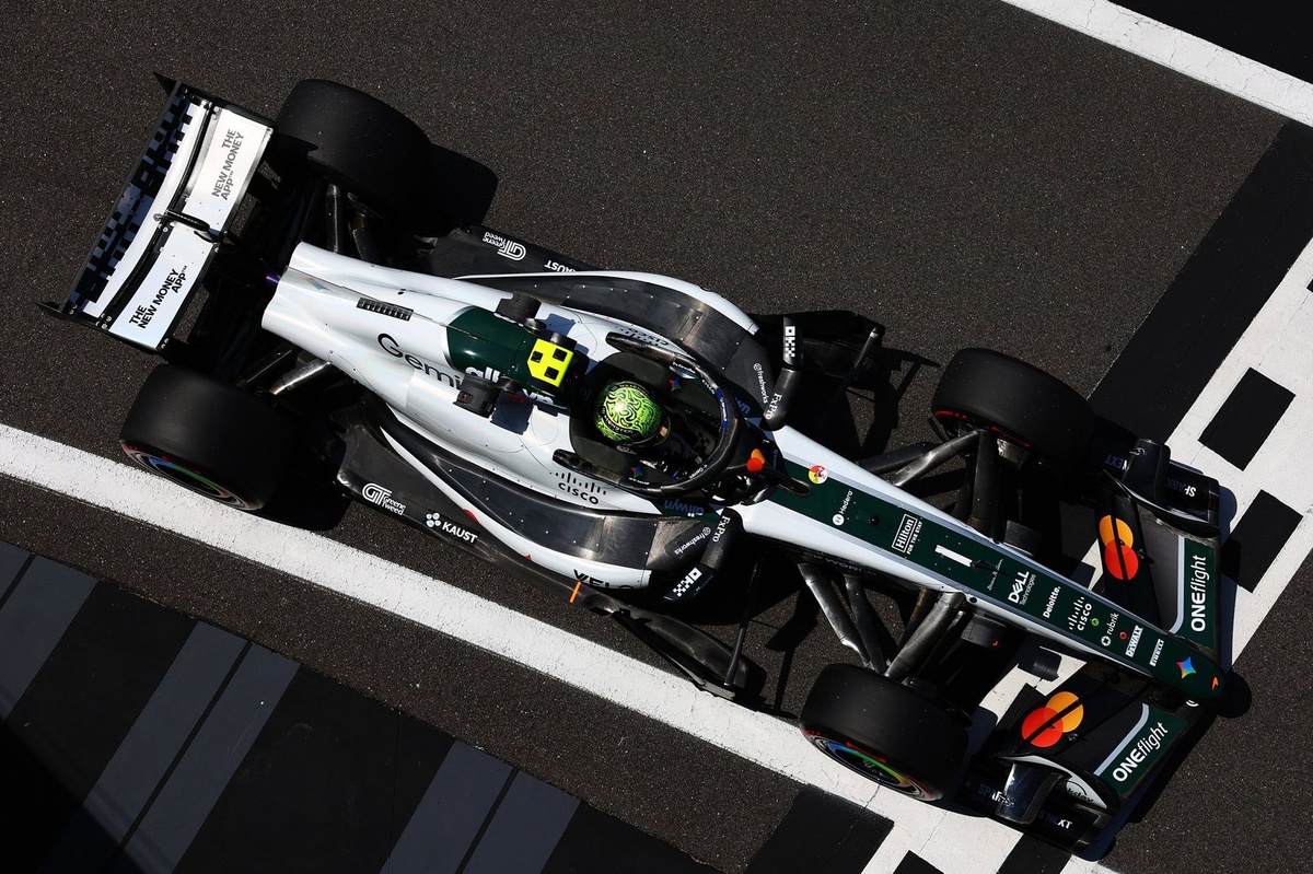 McLaren privé du moteur Mercedes le plus récent à Silverstone : explications