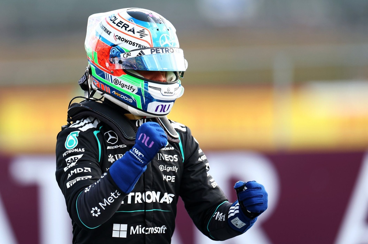 Antonelli s'impose encore face aux Ferrari, Leclerc bat Hamilton