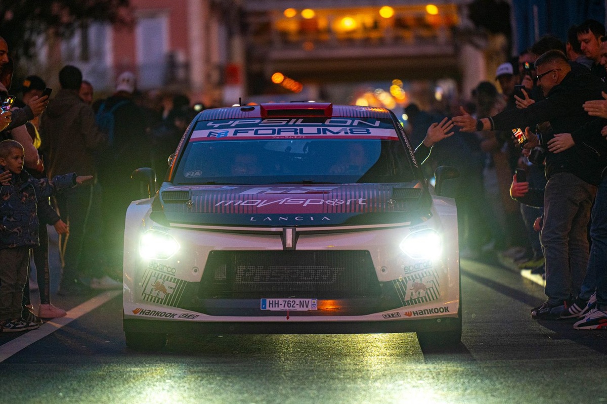 Lancia refroidit la piste d'un kit Rally2 pour défier les WRC27