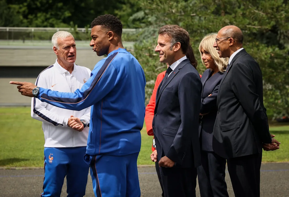 Coupe du monde 2026: Kylian Mbappé soutenu par Emmanuel Macron après les propos racistes d'une sénatrice paraguayenne