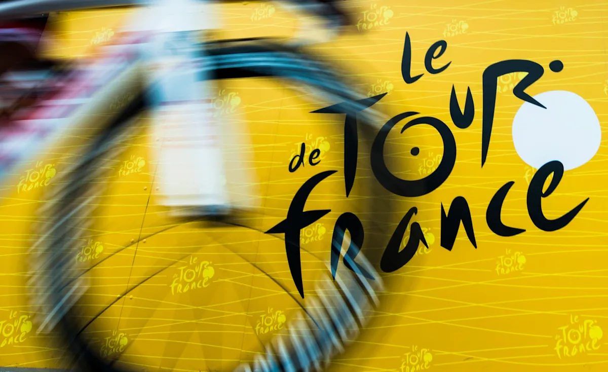 Tour de France 2026: les horaires de passage des coureurs et de la caravane sur la 5e étape entre Lannemezan et Pau