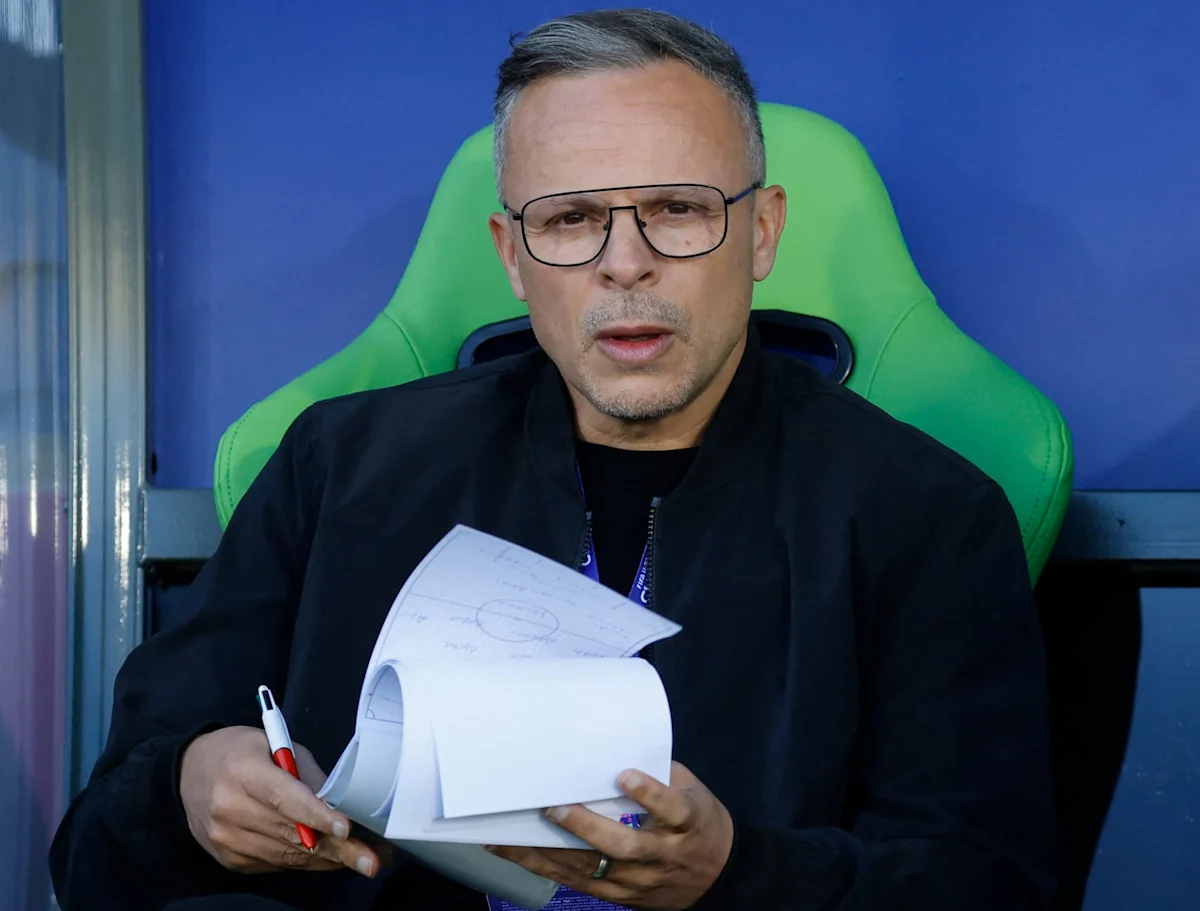 "Mais pourquoi tu me frappes ?", un échange très tendu entre journalistes avant France-Maroc