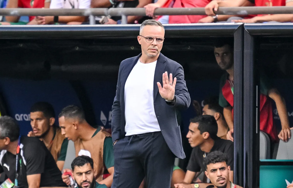 France-Maroc: "Il y a une main", le sélectionneur marocain se plaint (un peu) de l’arbitrage du quart de finale de Coupe du monde