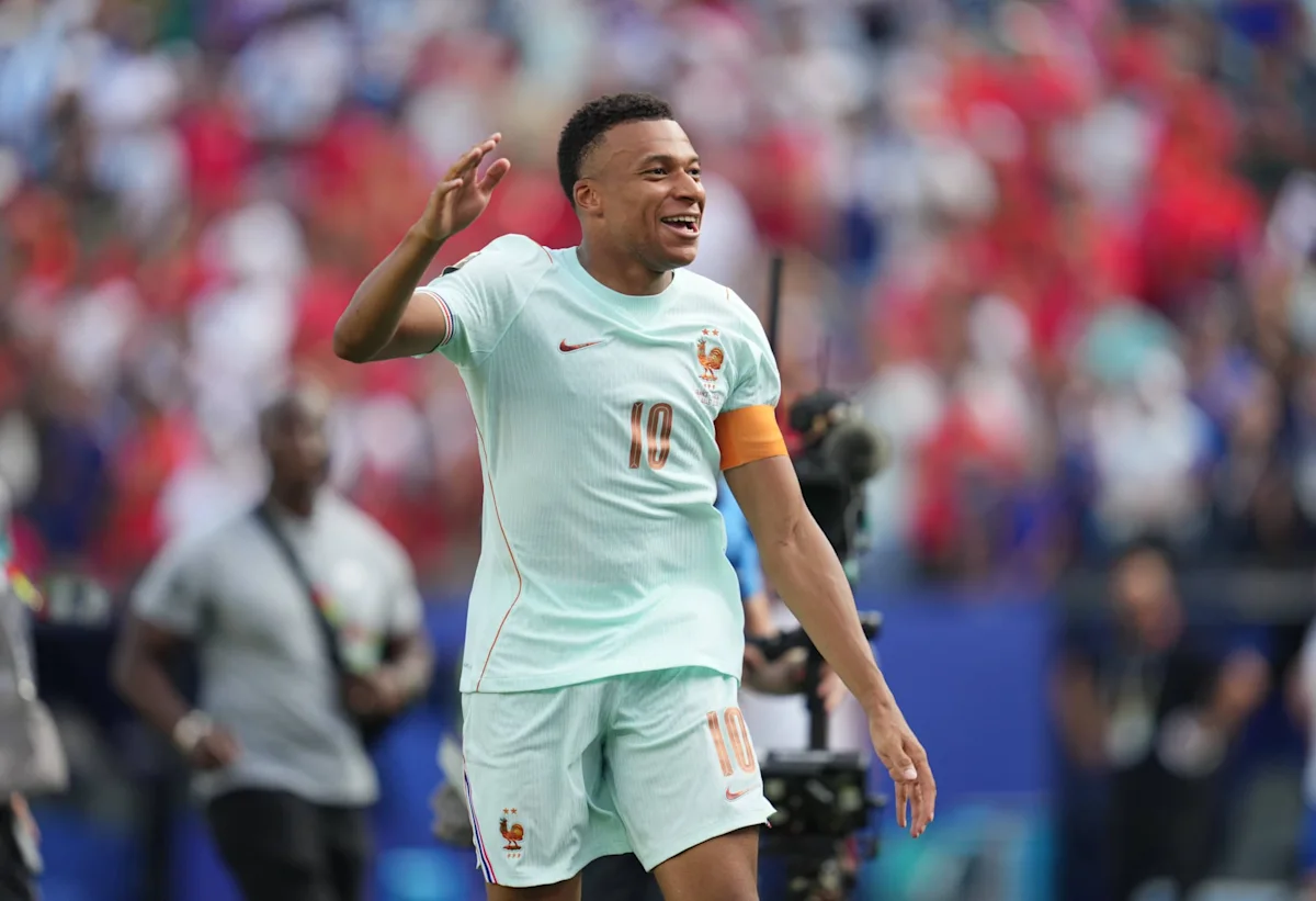 France-Maroc: "La prise d'assaut la plus irrésistible depuis la Bastille", la presse internationale manque de superlatifs pour les Bleus avant la demi-finale de Coupe du monde