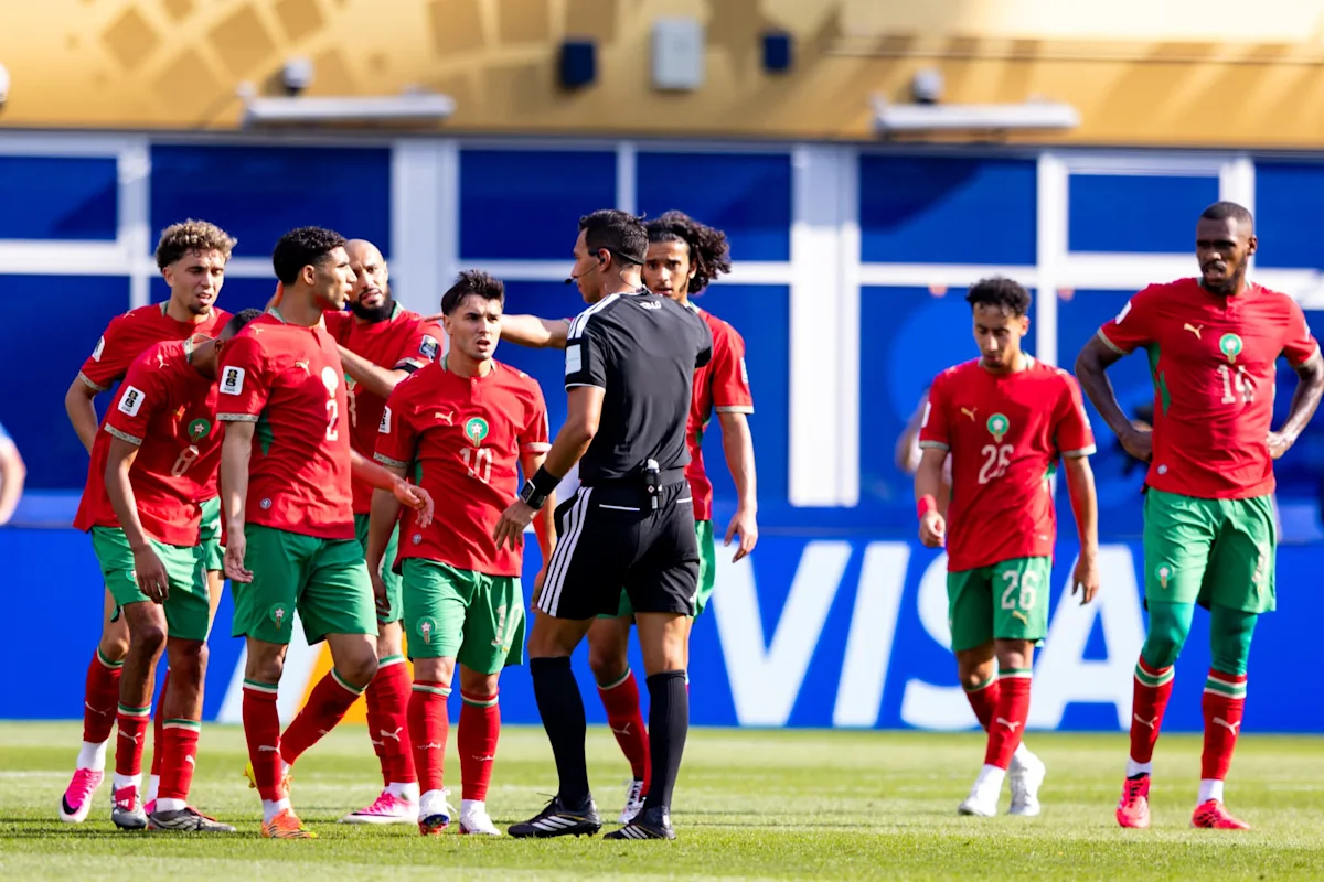 "Parmi les grands", "équipe fantôme", "méconnaissable"... la presse marocaine divisée après l'élimination des Lions de l'Atlas contre la France