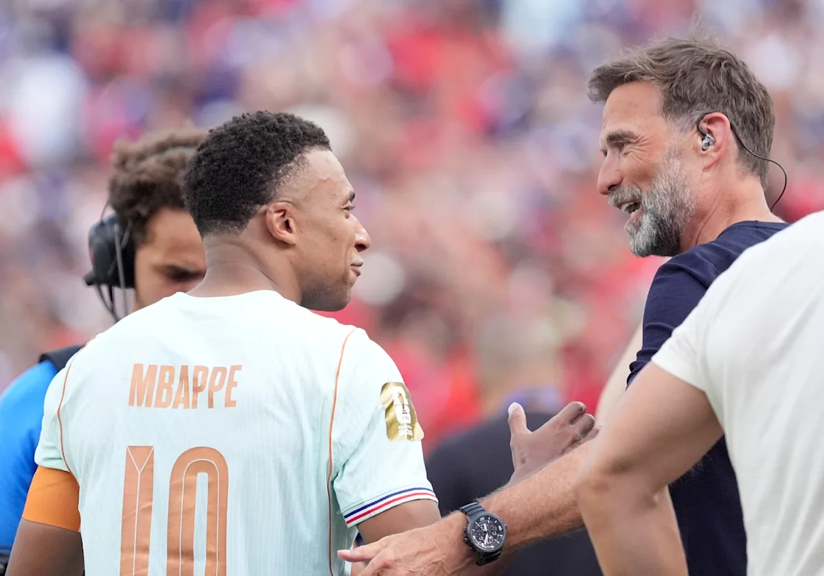 "Nous avons volé en cercle dans l'avion": comment Klopp a tout fait pour recruter Mbappé à Liverpool