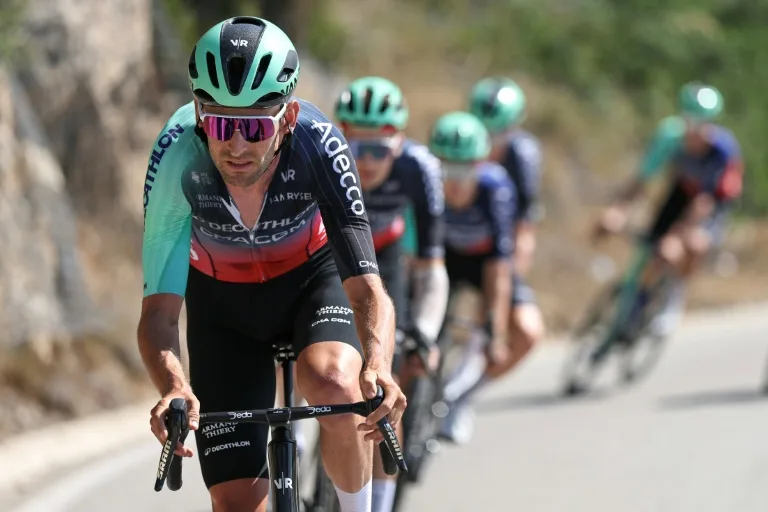 Tour de France : le capitaine de route utilise son expérience pour soutenir l’équipe