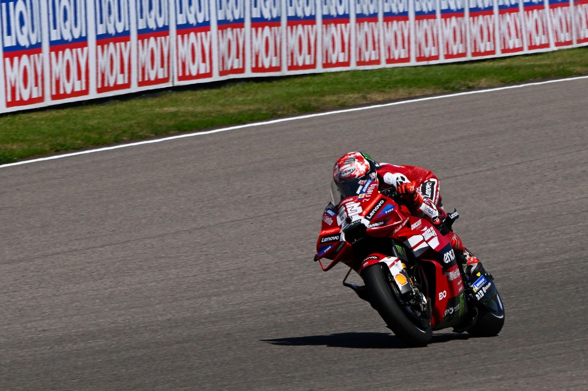 Bagnaia éliminé et exclu de la fête Ducati en MotoGP