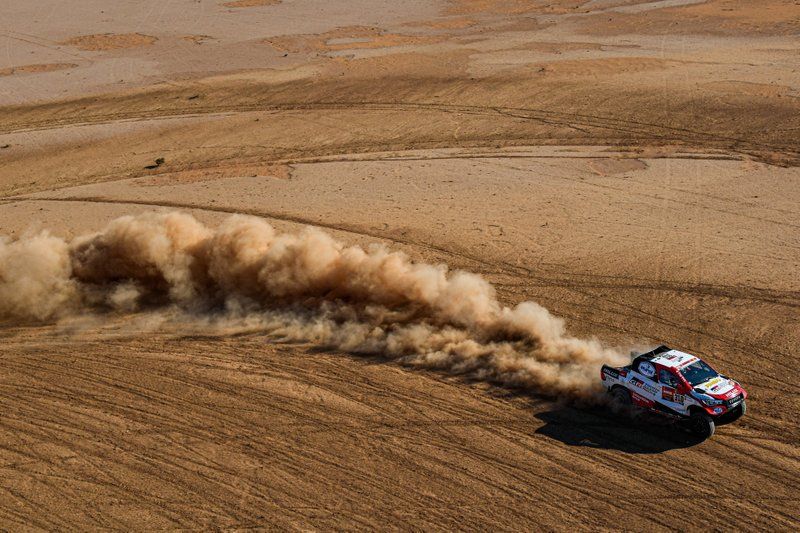 Fernando Alonso avec Marc Coma et Toyota lors du Dakar 2020