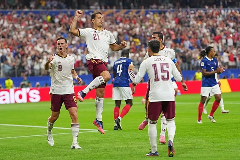 Mikel Oyarzabal célèbre son but en demi-finale contre la France à Dallas, 14 juillet 2026