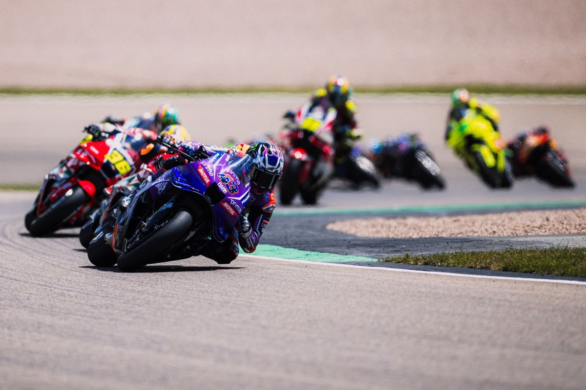 Le défi rébarbatif du Sachsenring : "Un peu notre Monaco, mais en Allemagne de l'Est"