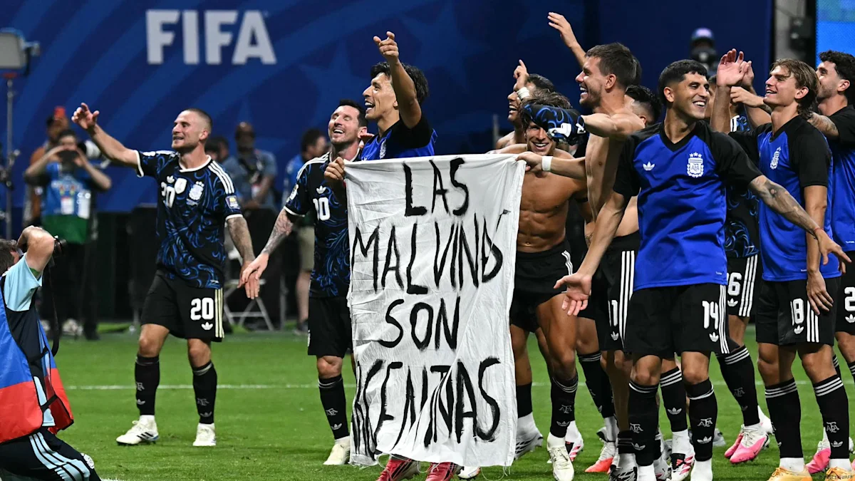 Coupe du Monde 2026 : controverse autour d’une banderole en Argentine