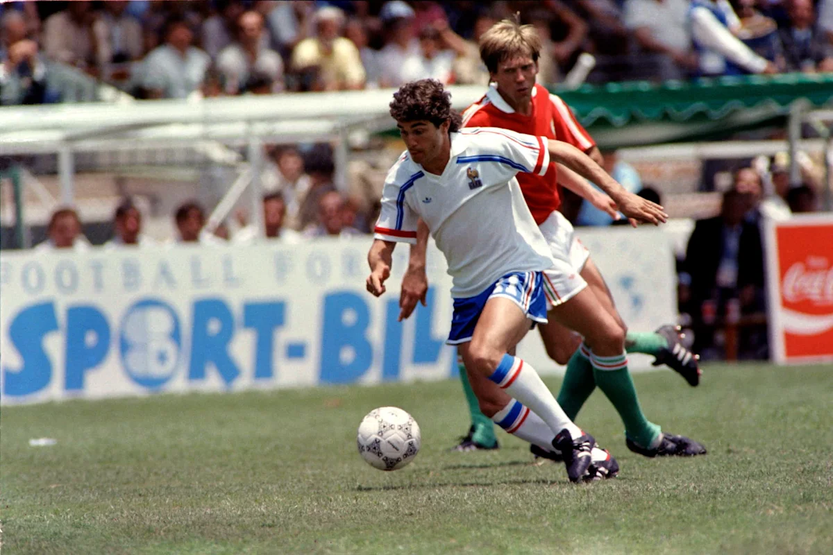 Jean-Marc Ferreri: la petite-finale France-Angleterre, "ce n'est pas un match 'Coca-cola' mais presque"