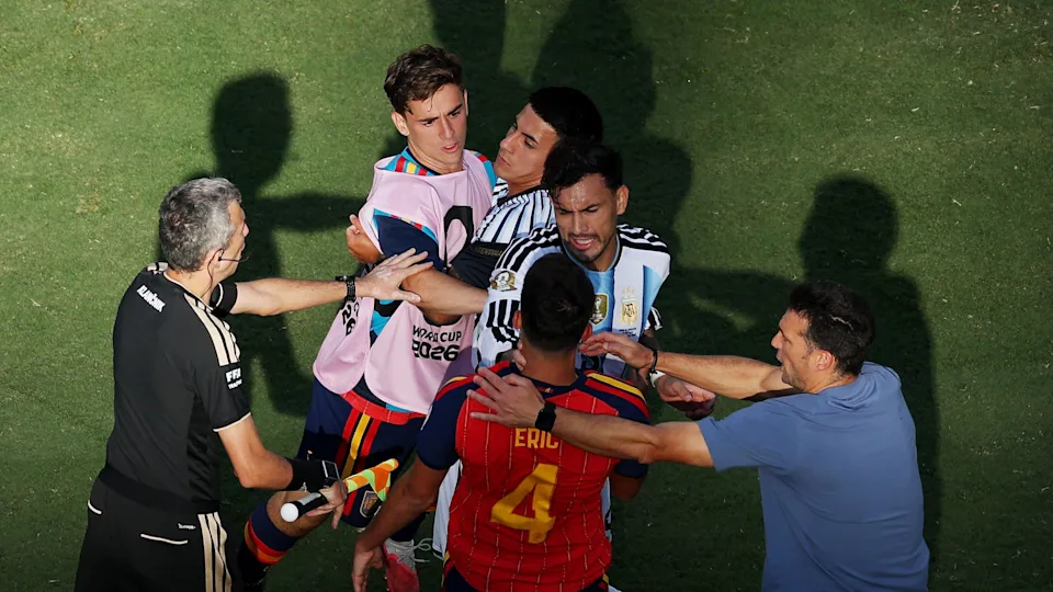 Conséquences disciplinaires potentielles après la bagarre post‑match