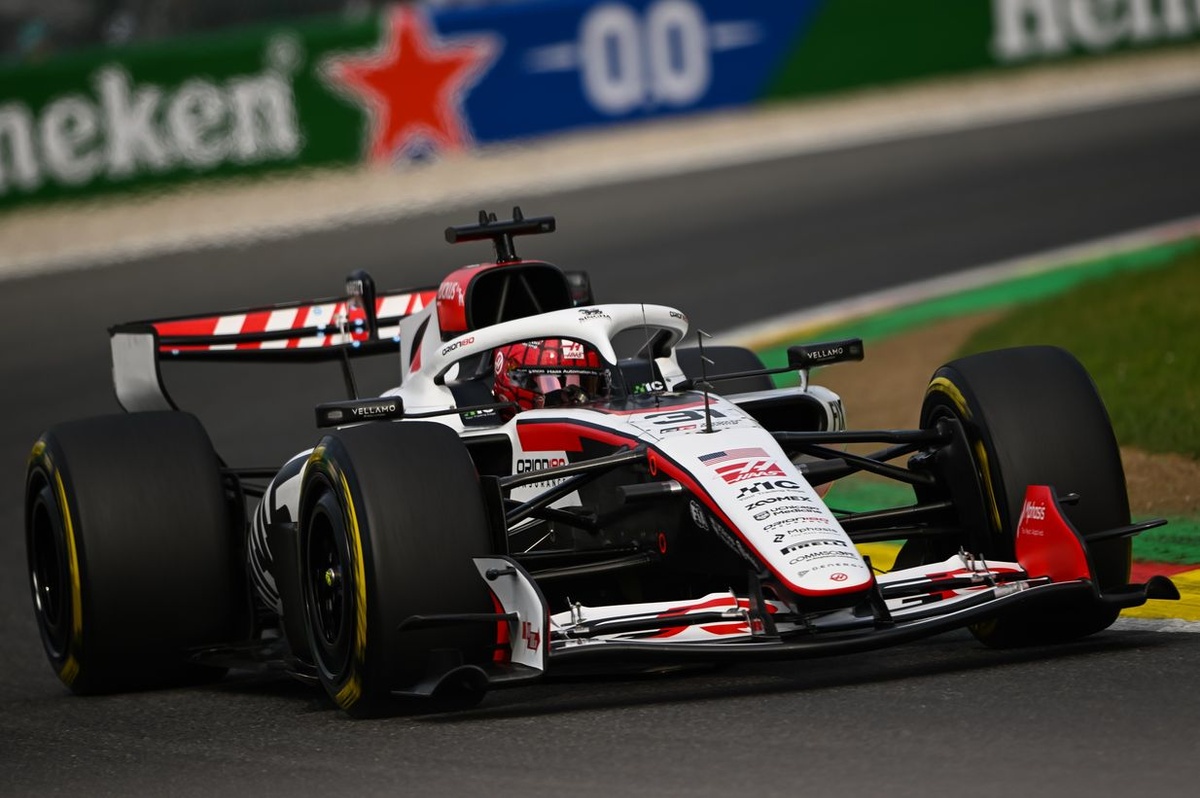 Haas précise ses plans 2027 : la place d’Ocon menacée ?