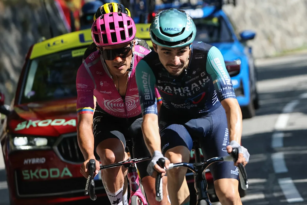 Tour de France 2026: "On n'est pas au Club Med", la réponse cash de Lenny Martinez aux critiques de Richard Carapaz après l'Alpe d'Huez