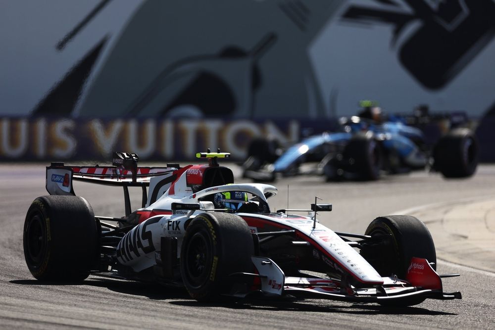 Oliver Bearman au volant de la Haas F1 Team lors du Grand Prix de Hongrie 2026