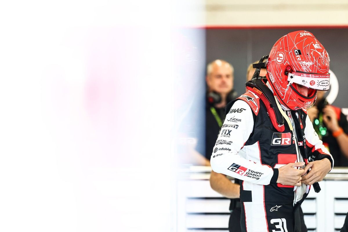 Esteban Ocon au volant de la Haas VF‑26 lors du Grand Prix de Grande‑Bretagne