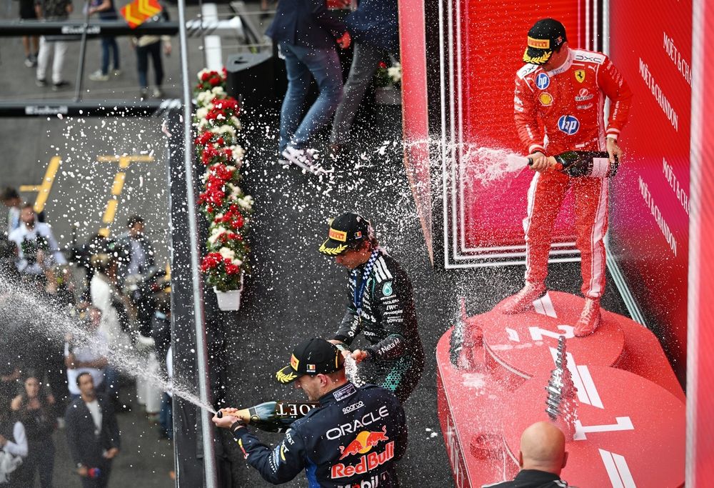 Charles Leclerc sur le podium à Spa, quatrième podium de la saison