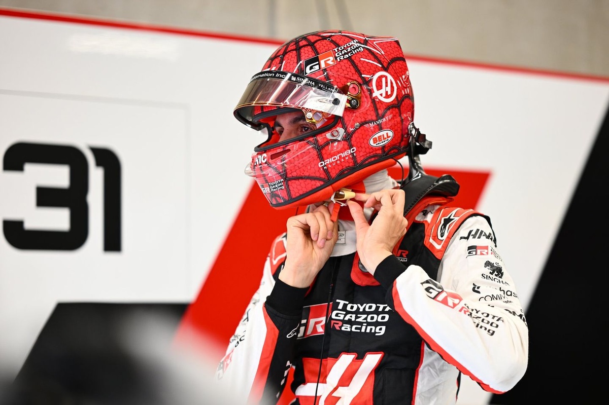 Esteban Ocon en combinaison Haas lors du Grand Prix de Belgique 2026