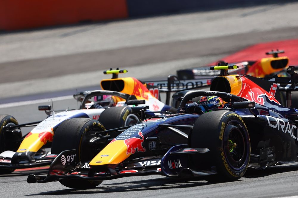 Isack Hadjar (Red Bull Racing) et Liam Lawson (Racing Bulls)