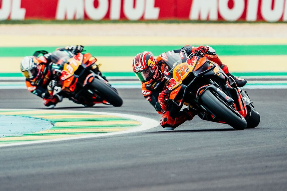 Maverick Vinales au guidon de sa Red Bull KTM Tech3