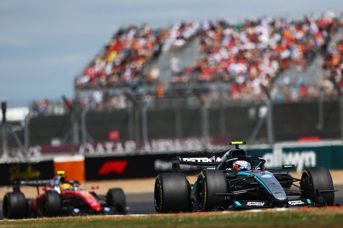 Lewis Hamilton sur le podium, Mercedes toujours en avance selon Vasseur