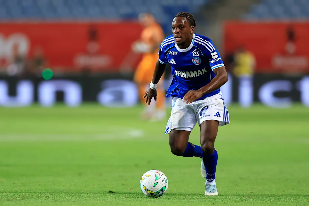 Strasbourg s’effondre : 3 défaites, 13 buts encaissés, préparation catastrophique