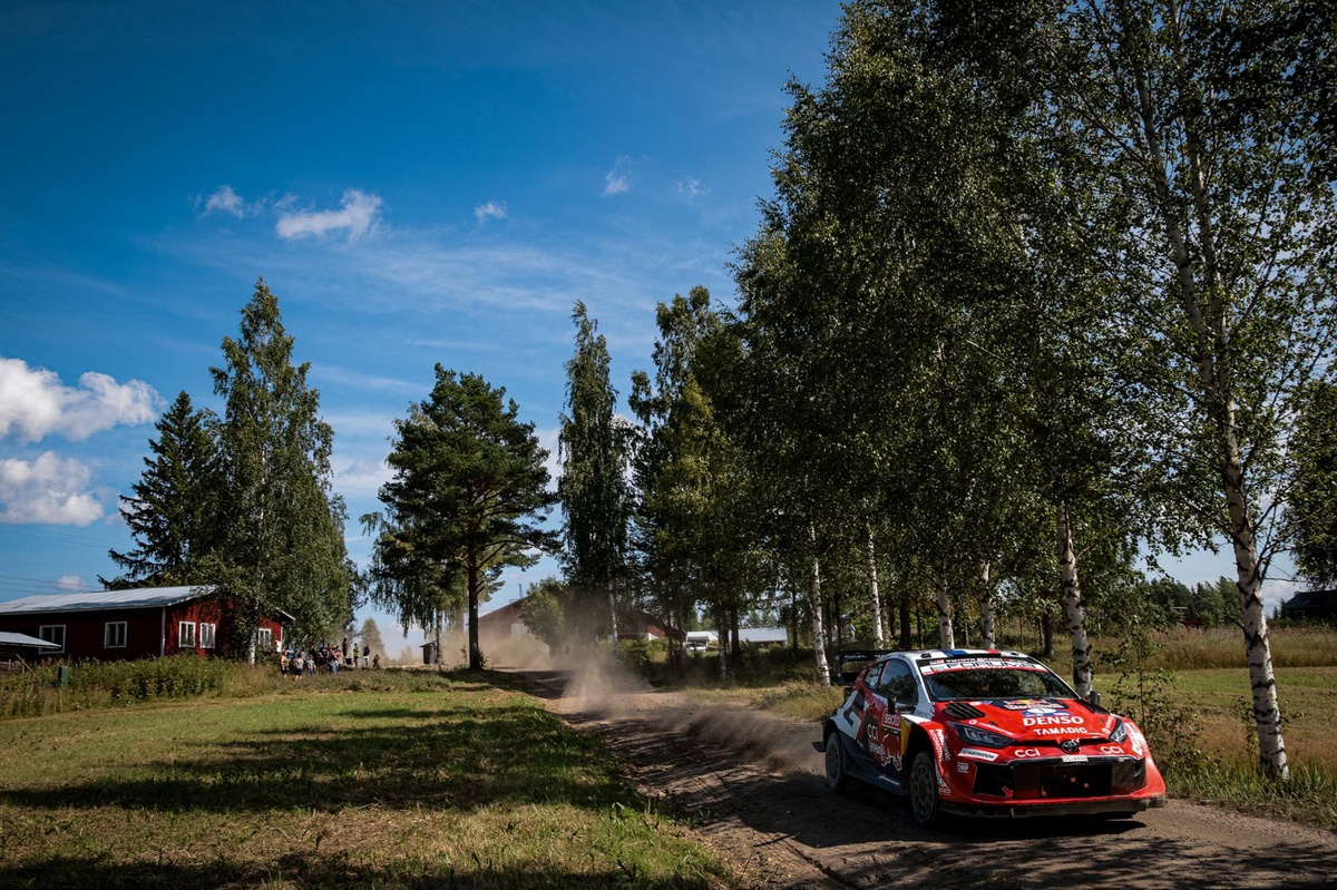 Ogier et Ingrassia, conscients, transportés à l’hôpital après l’incident WRC