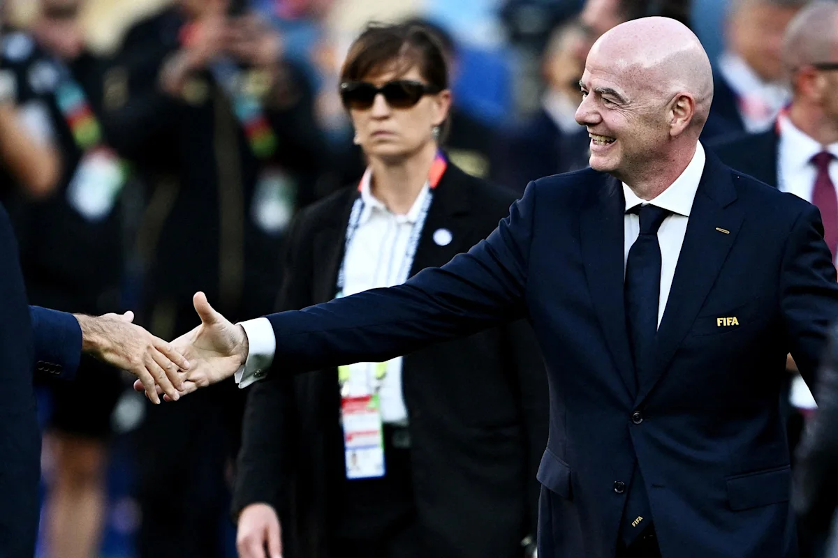 « Le projet miteux fomenté en coulisse qu’il a tenté d’imposer… » : L’UEFA veut la tête de Gianni Infantino