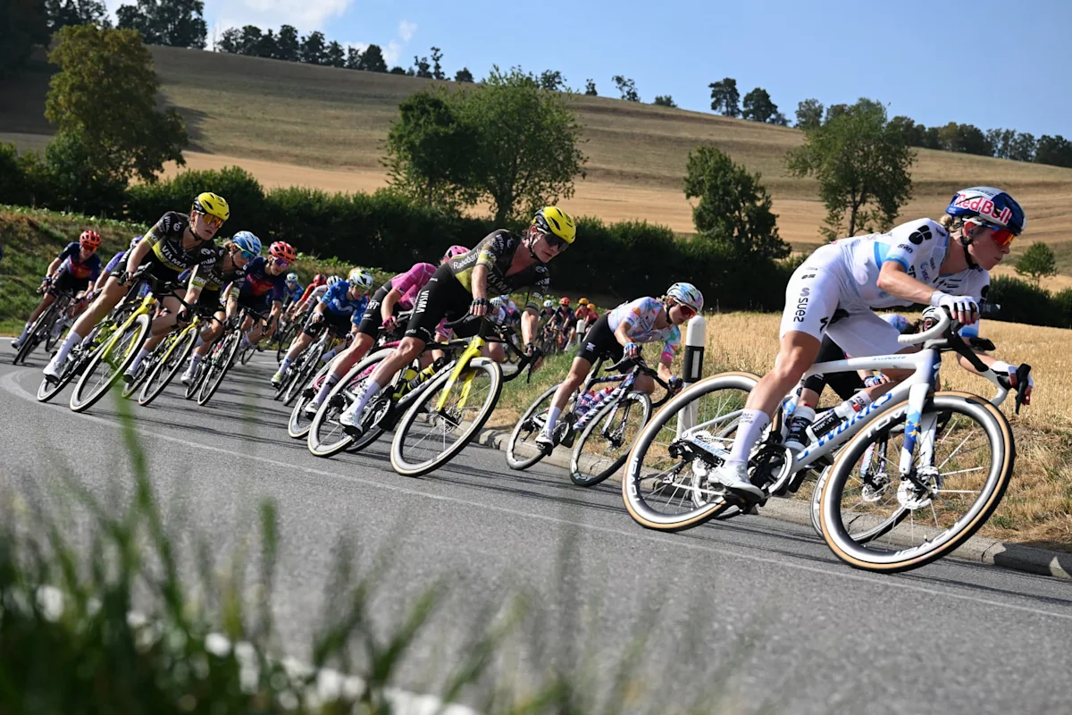 Tour de France féminin 2026 : à quelle heure et sur quelle chaîne TV suivre la 3e étape entre Genève et Poligny