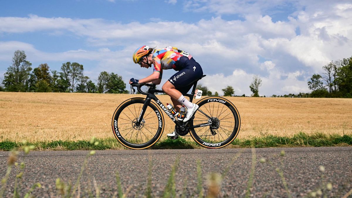 Tour de France : pourquoi les tenues des coureuses seront contrôlées avant le contre-la-montre